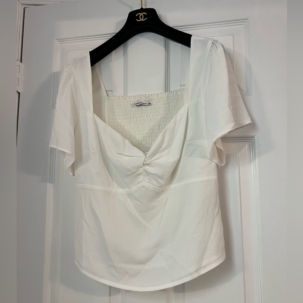 Abercrombie & Fitch Twist Front Flutter Sleeve Bl… - image 1